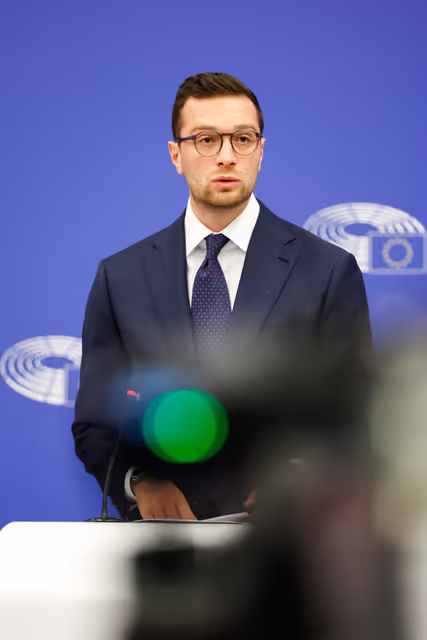 Fotografia 9: Press briefing Patriots for Europe