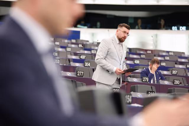 Foto 2: EP Plenary session - Safeguarding the rule of law in Spain, ensuring an independent and autonomous prosecutor`s office to fight crime and corruption