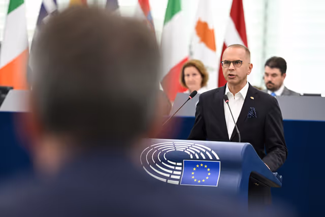 Fotografi 12: EP Plenary session - Electricity grids: the backbone of the EU energy system