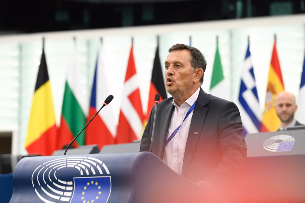 EP Plenary session - Digital Markets, Digital Euro, Digital Identities: economical stimuli or trends toward dystopia