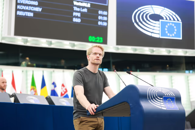 Fotografija 34: EP Plenary session - Institutional and political implications of the EU enlargement process and global challenges
