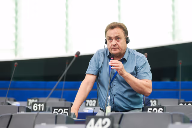 Fotografija 50: EP Plenary session - Institutional and political implications of the EU enlargement process and global challenges