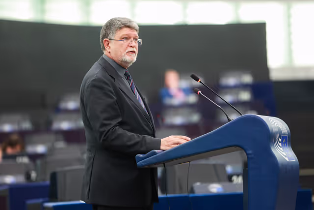 Fotografija 49: EP Plenary session - Institutional and political implications of the EU enlargement process and global challenges