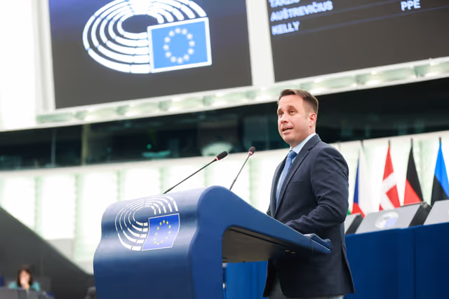 Fotografija 30: EP Plenary session - Institutional and political implications of the EU enlargement process and global challenges