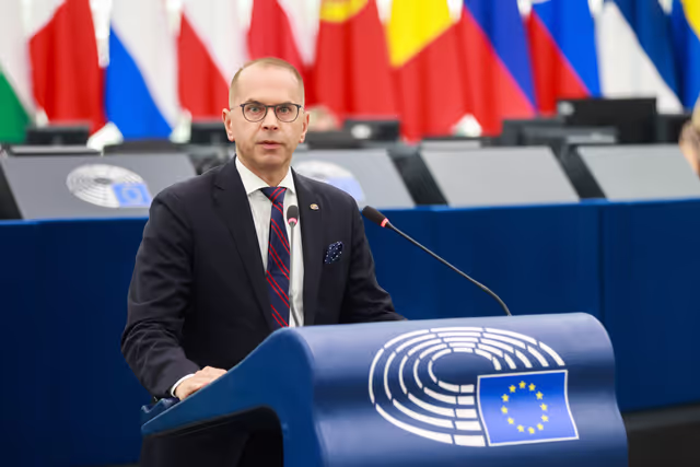 Fotografija 7: EP Plenary session - Institutional and political implications of the EU enlargement process and global challenges