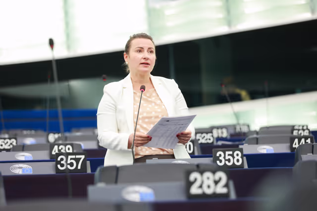 Fotografija 3: EP Plenary session - Institutional and political implications of the EU enlargement process and global challenges