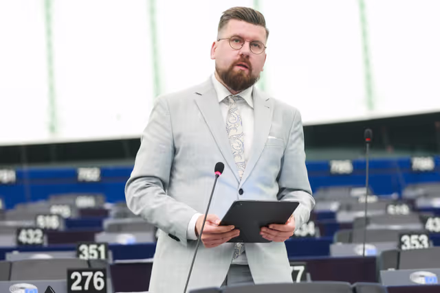 Fotografija 2: EP Plenary session - Institutional and political implications of the EU enlargement process and global challenges