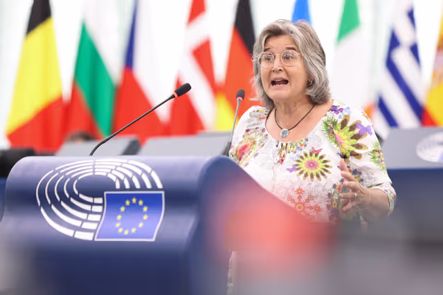 Billede 12: EP Plenary session - Protecting bees: advancing the EU's New Deal for Pollinators