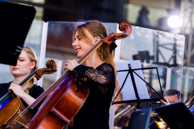 Fotografija 4: Roberta METSOLA, EP President, official visit to Warsaw and Lodz (Poland) - Speech at the Grand European Picnic & Public Performance of the ‘Ode de Joy’