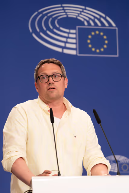 Photo 14: Press conference on the reaction to the cancellation of the last trilogue on Green Claims Directive