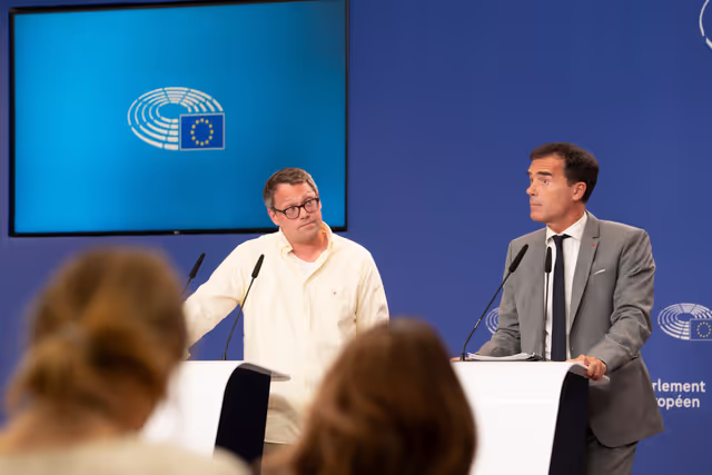 Photo 4: Press conference on the reaction to the cancellation of the last trilogue on Green Claims Directive