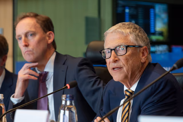 Foto 44: DEVE Extraordinary meeting - Exchange of views with Bill GATES, Chair of the Gates Foundation