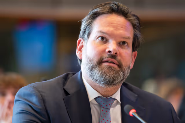 Foto 26: DEVE Extraordinary meeting - Exchange of views with Bill GATES, Chair of the Gates Foundation