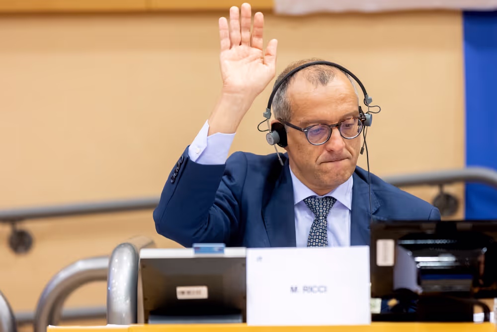 TRAN vote on two legislations that seek to reinforce passenger rights