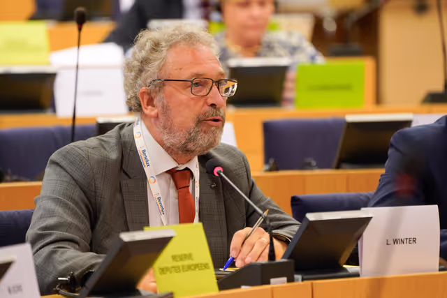 Valokuva 8: SEDE FISC - Public Hearing: The European Defence Union: tax matters