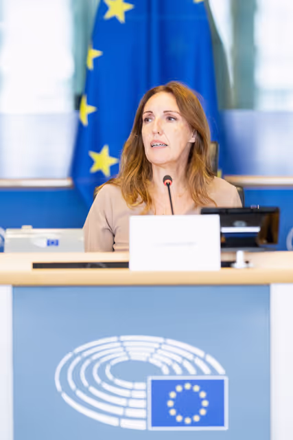Fotografi 31: ITRE - Exchange of views with Ekaterina Zaharieva, Commissioner for startups, Research and Innovation, on the EU startup and scale up strategy