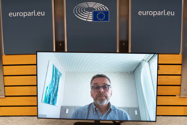 Foto 13: CONT - Public Hearing on Two Decades of progress: Evaluating the successes and lessons in implementing the EU budget from the Enlargements since 2004