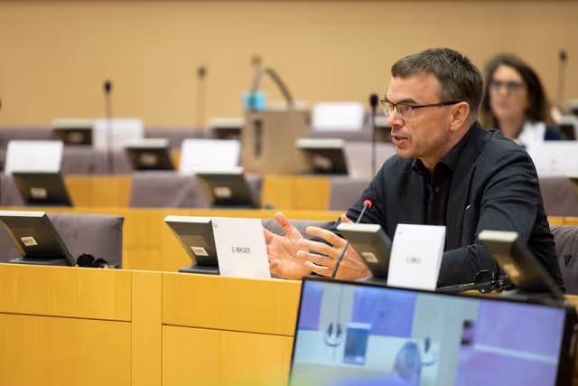 Fotografia 21: SEDE - Exchange of views with Admiral Giuseppe Cavo Dragone, Chair of the NATO Military Committee