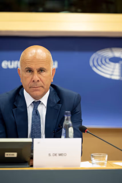 Fotografia 5: SEDE - Exchange of views with Admiral Giuseppe Cavo Dragone, Chair of the NATO Military Committee