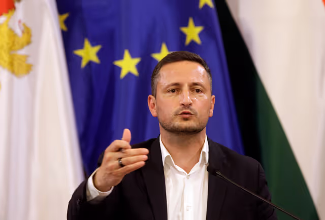 Fotó 2: International press conference on Budapest Pride March with the participation of Nicolae ŞTEFĂNUȚĂ, EP Vice-President