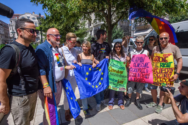 Photo 32 : Budapest Pride March with the participation of Nicolae ȘTEFĂNUȚĂ, EP Vice President and EP Members