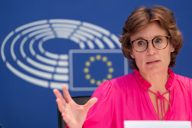 Foto 10: ENVI - Exchange of views with Jessika Roswall, Commissioner for Environment, Water Resilience and a Competitive Circular Economy, and presentation of the Water Resilience Strategy