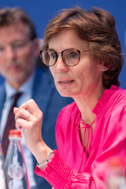 Foto 5: ENVI - Exchange of views with Jessika Roswall, Commissioner for Environment, Water Resilience and a Competitive Circular Economy, and presentation of the Water Resilience Strategy