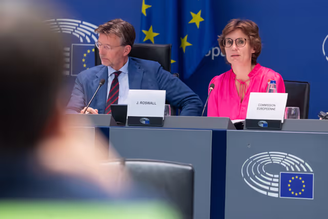 Foto 1: ENVI - Exchange of views with Jessika Roswall, Commissioner for Environment, Water Resilience and a Competitive Circular Economy, and presentation of the Water Resilience Strategy