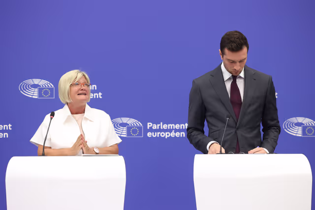 Zdjęcie 15: Press briefing Patriots for Europe