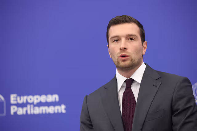 Zdjęcie 9: Press briefing Patriots for Europe