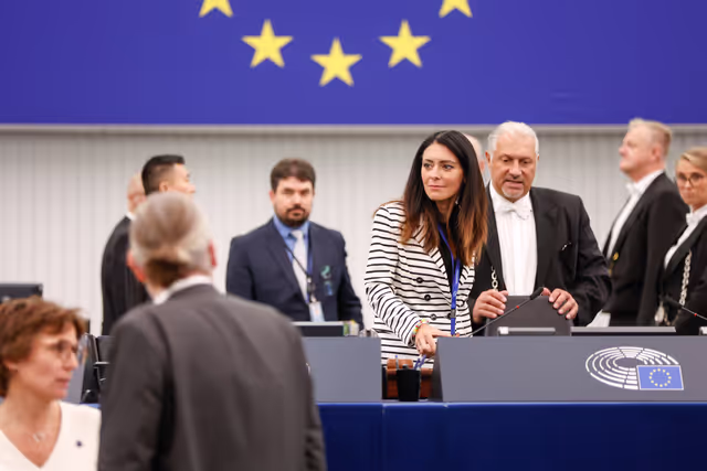 Φωτογραφία 28: EP Plenary session - Presentation of the Chemicals Package