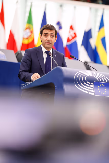 Φωτογραφία 24: EP Plenary session - Presentation of the Chemicals Package