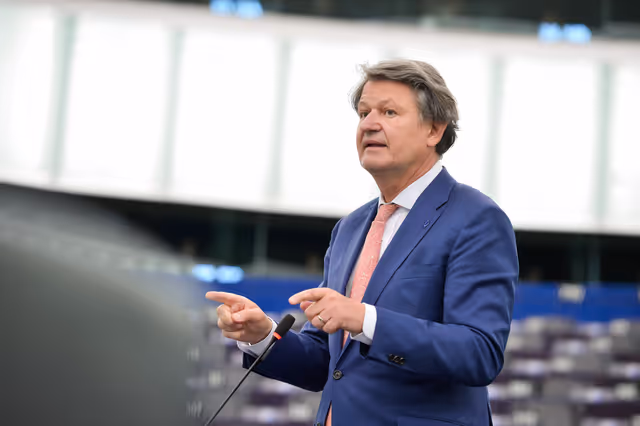 EP Plenary session - 2023 and 2024 reports on Albania