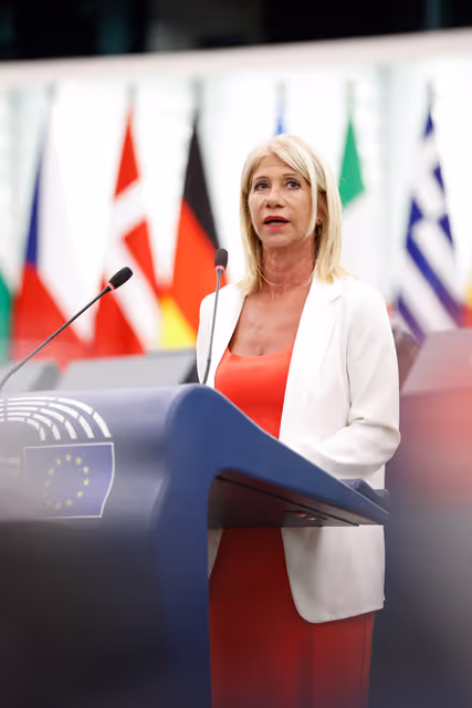 Suriet 28: EP Plenary session - Lessons from Budapest Pride: the urgent need for an EU wide anti-discrimination law and defending fundamental rights against right wing attacks