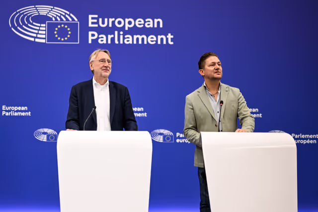 Fotografija 2: Press conference  on the EU-US trade negotiations