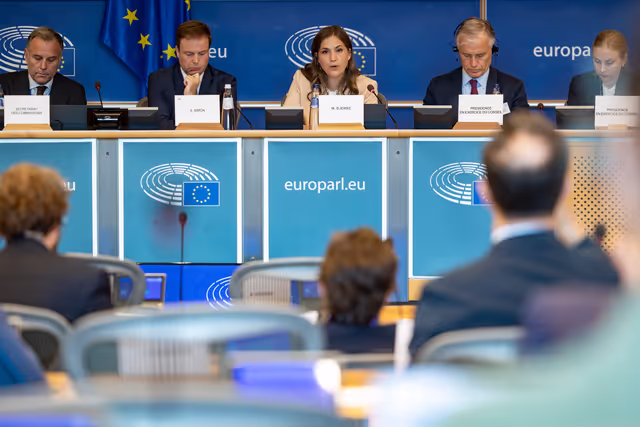 Nuotrauka 6: AFCO - Presentation of the programme of the Danish EU Council Presidency