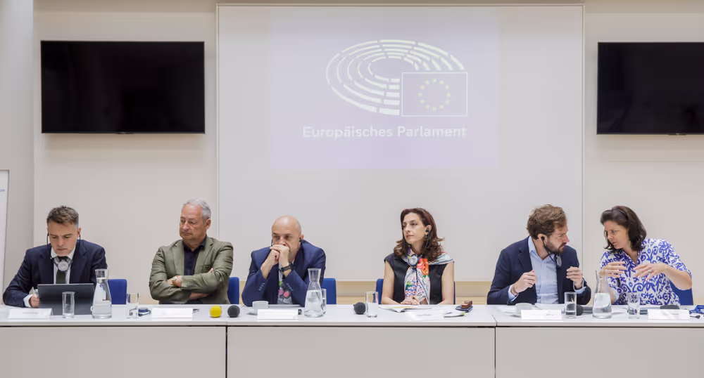 HOUS mission to Vienna