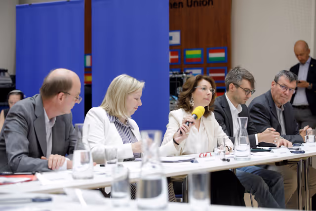 Zdjęcie 15: HOUS mission to Vienna