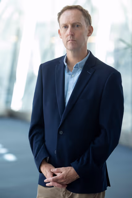 Photo 7: Barry ANDREWS in the EP in Brussels