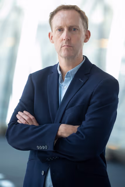 Photo 6: Barry ANDREWS in the EP in Brussels