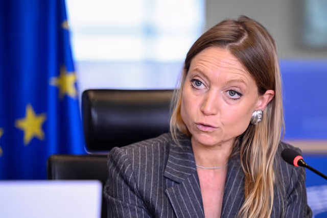 Fotogrāfija 17: ECON Committee - Exchange of views with Piero CIPOLLONE, Member of the Executive Board of the European Central Bank