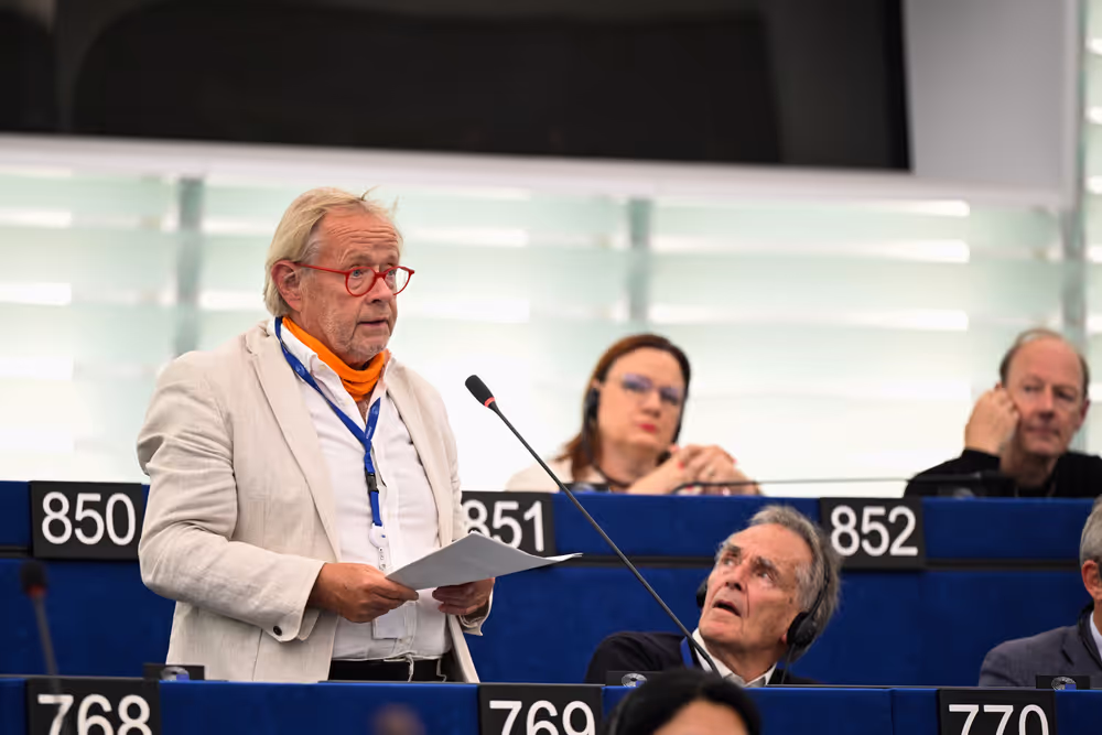 EP Plenary session - Resumption of session and order of business