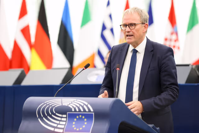 Φωτογραφία 36: EP Plenary session - Circularity requirements for vehicle design and management of end-of-life vehicles