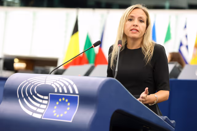 Φωτογραφία 26: EP Plenary session - Circularity requirements for vehicle design and management of end-of-life vehicles