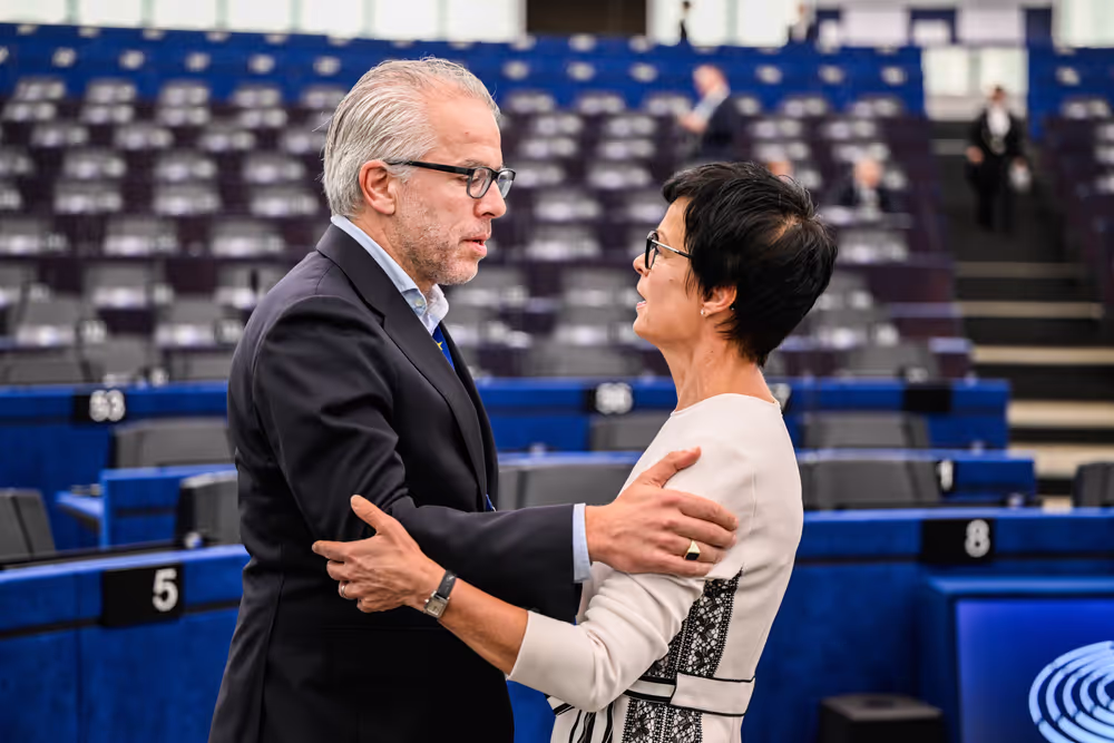 EP Plenary session - EU action to ensure security guarantees and just peace for Ukraine