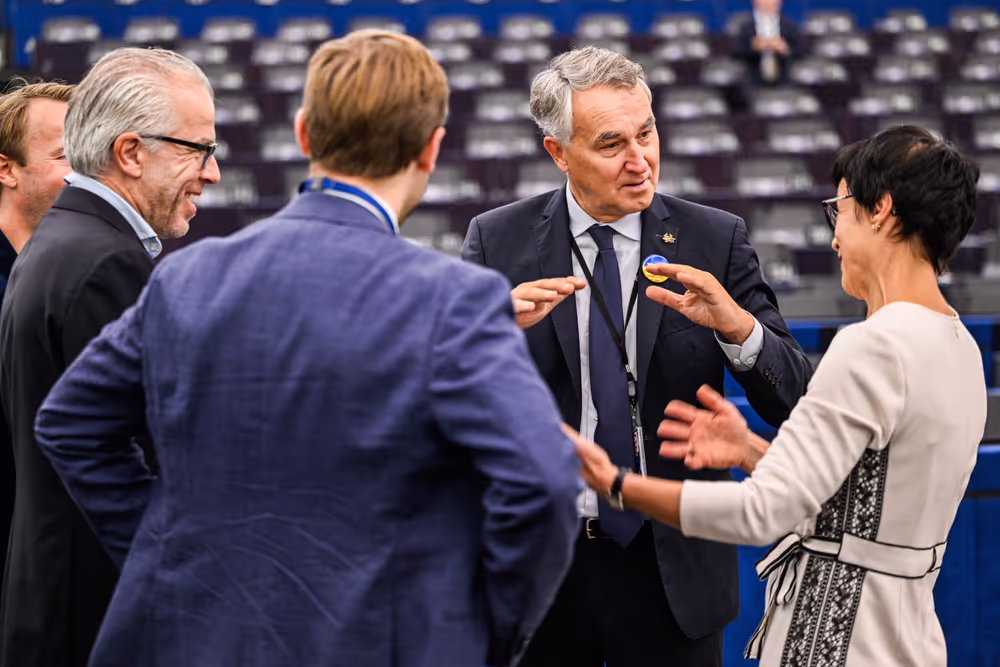 EP Plenary session - EU action to ensure security guarantees and just peace for Ukraine