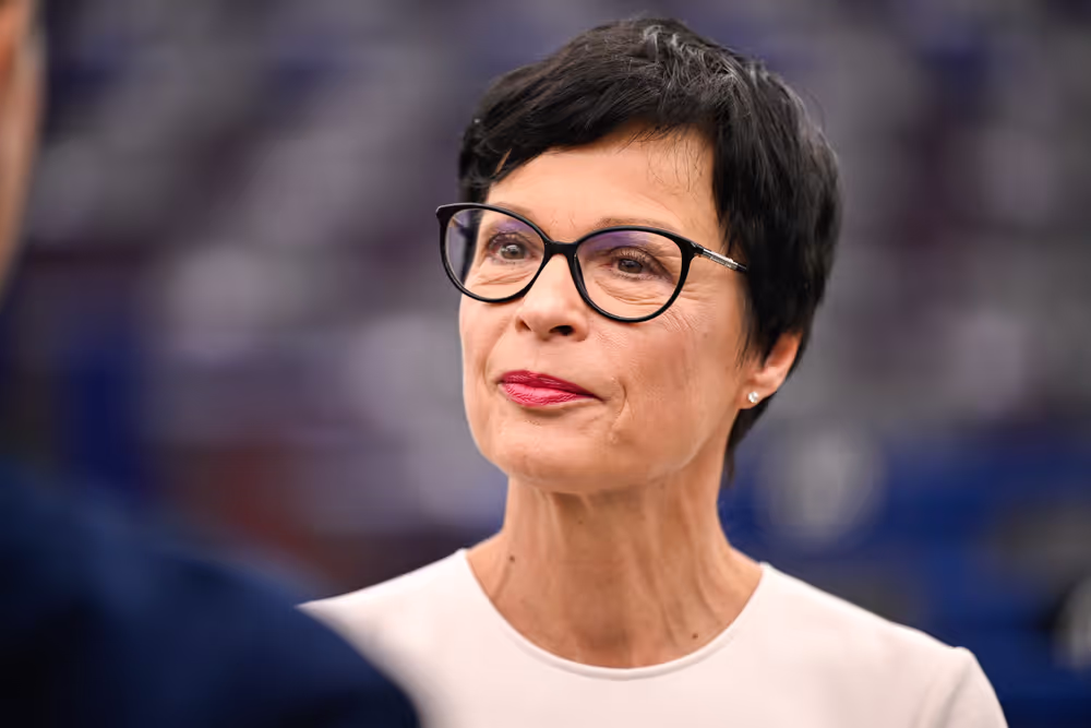 EP Plenary session - EU action to ensure security guarantees and just peace for Ukraine