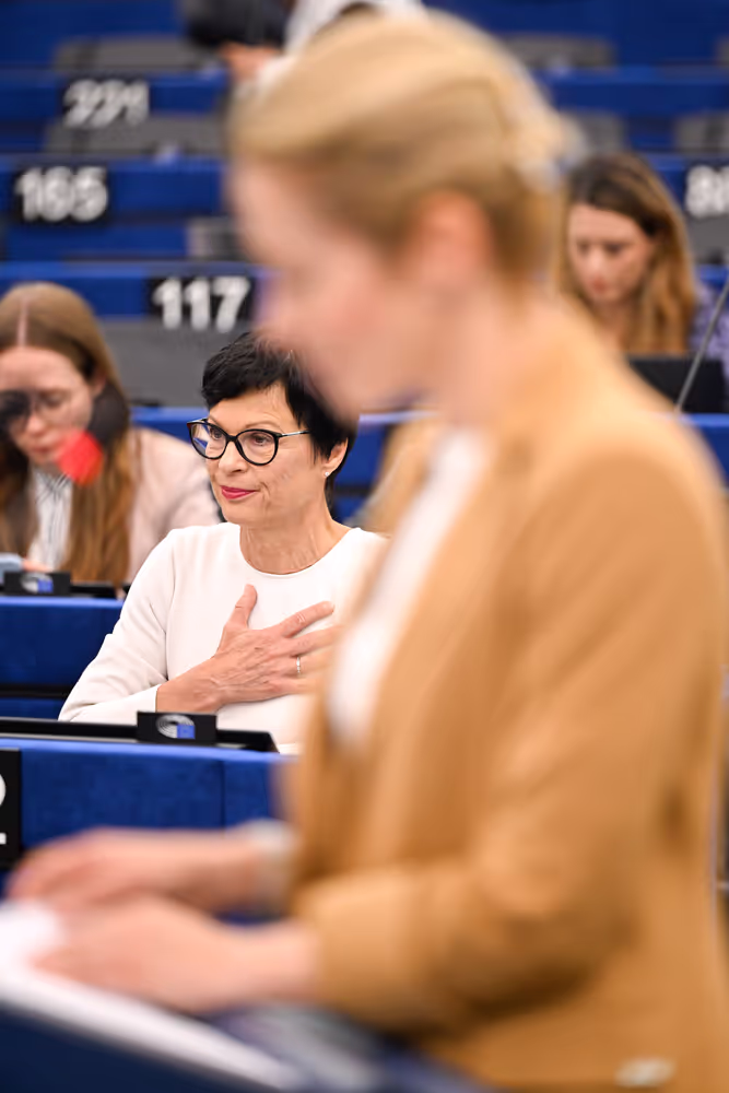 EP Plenary session - EU action to ensure security guarantees and just peace for Ukraine