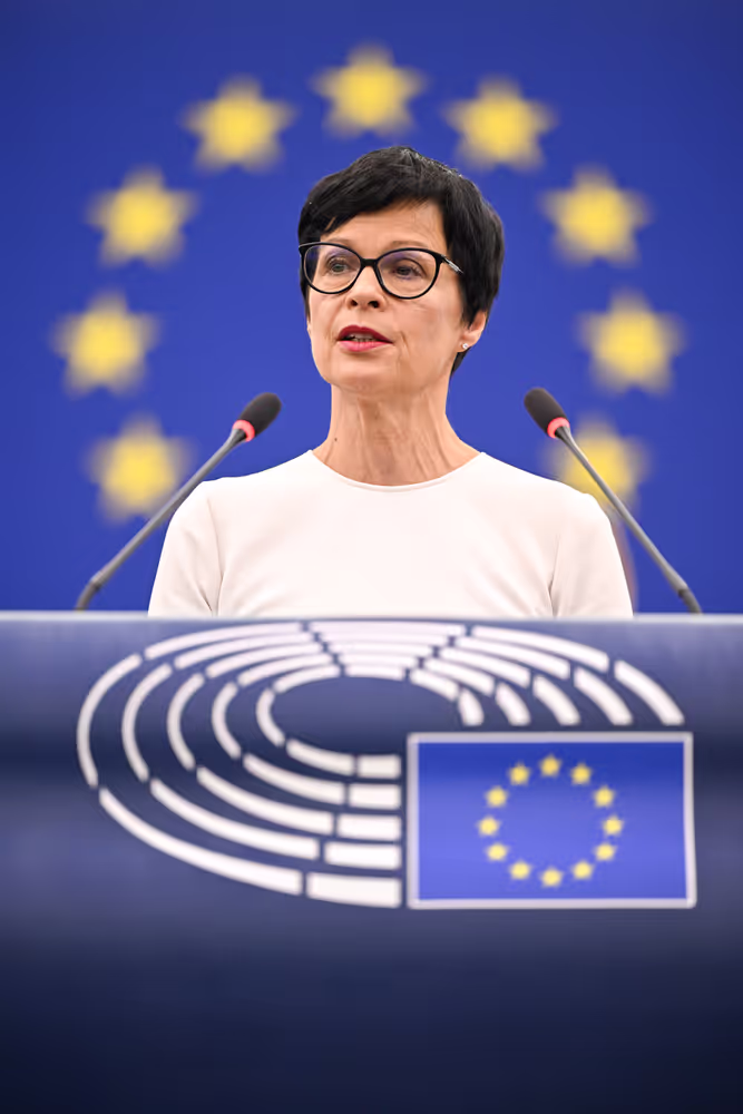 EP Plenary session - EU action to ensure security guarantees and just peace for Ukraine