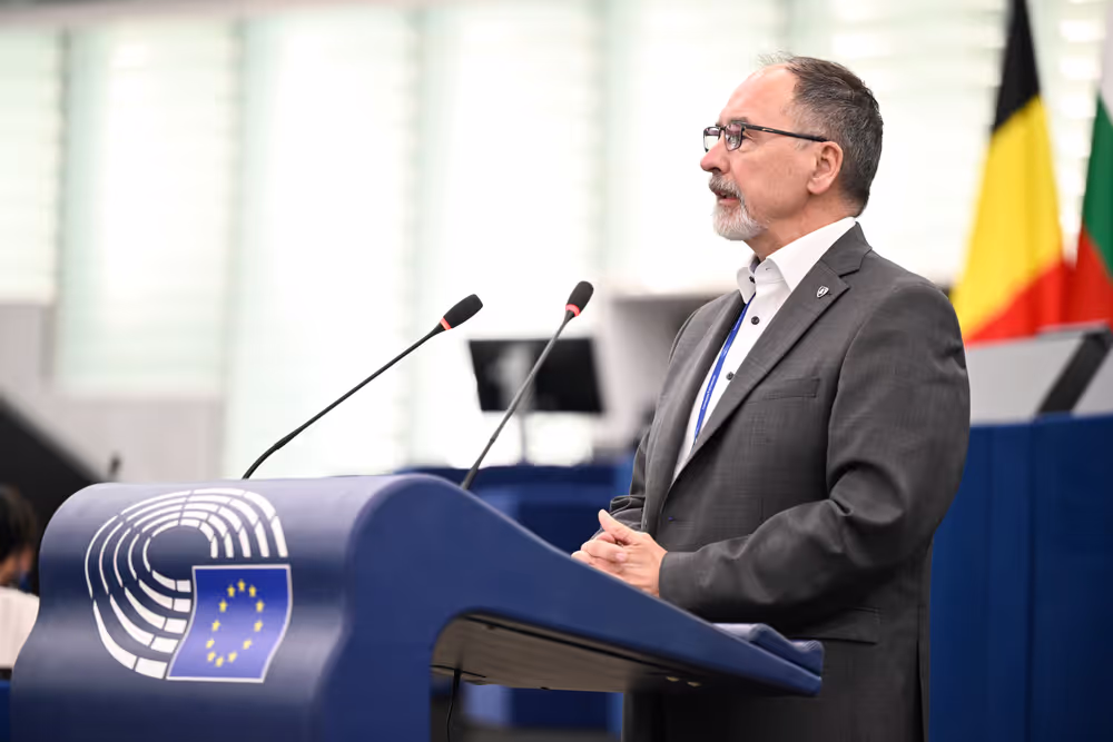 EP Plenary session - EU action to ensure security guarantees and just peace for Ukraine